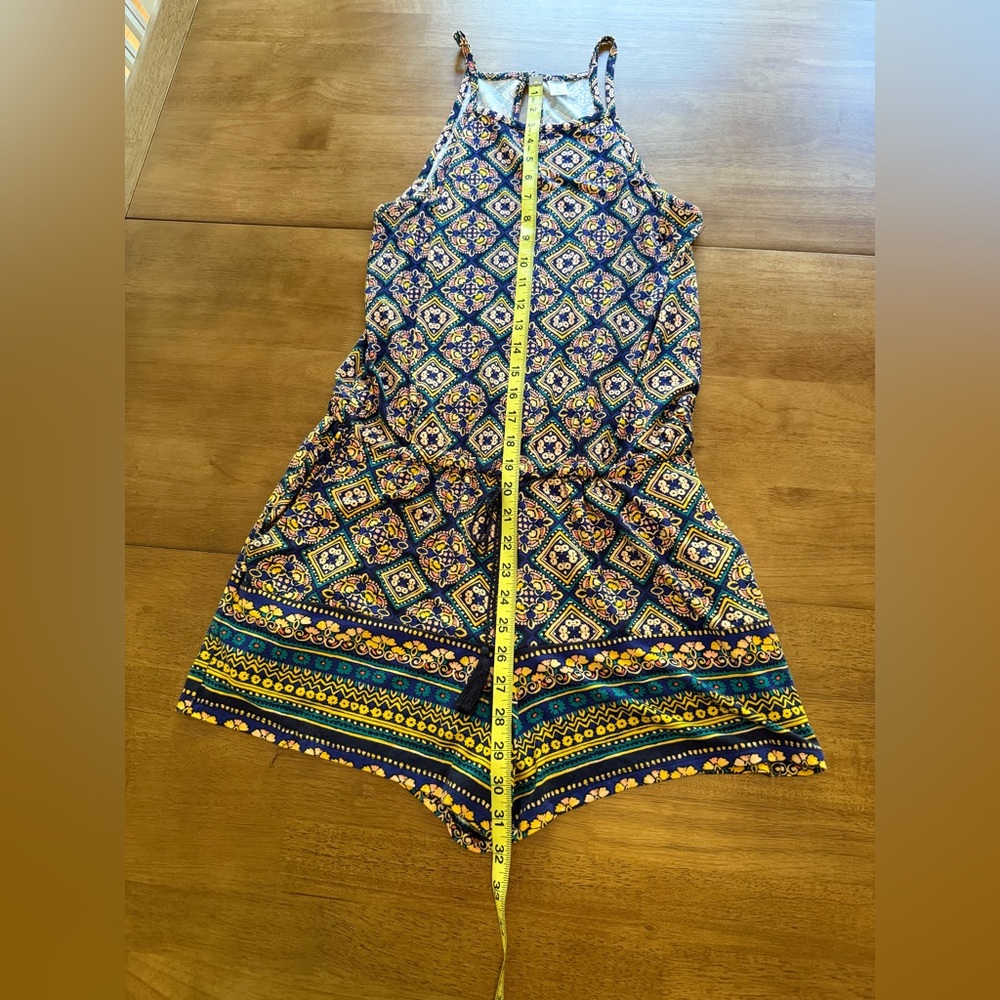 Old Navy NWOT Colorful Geometric Print Romper Size Small - Picture 2 of 12